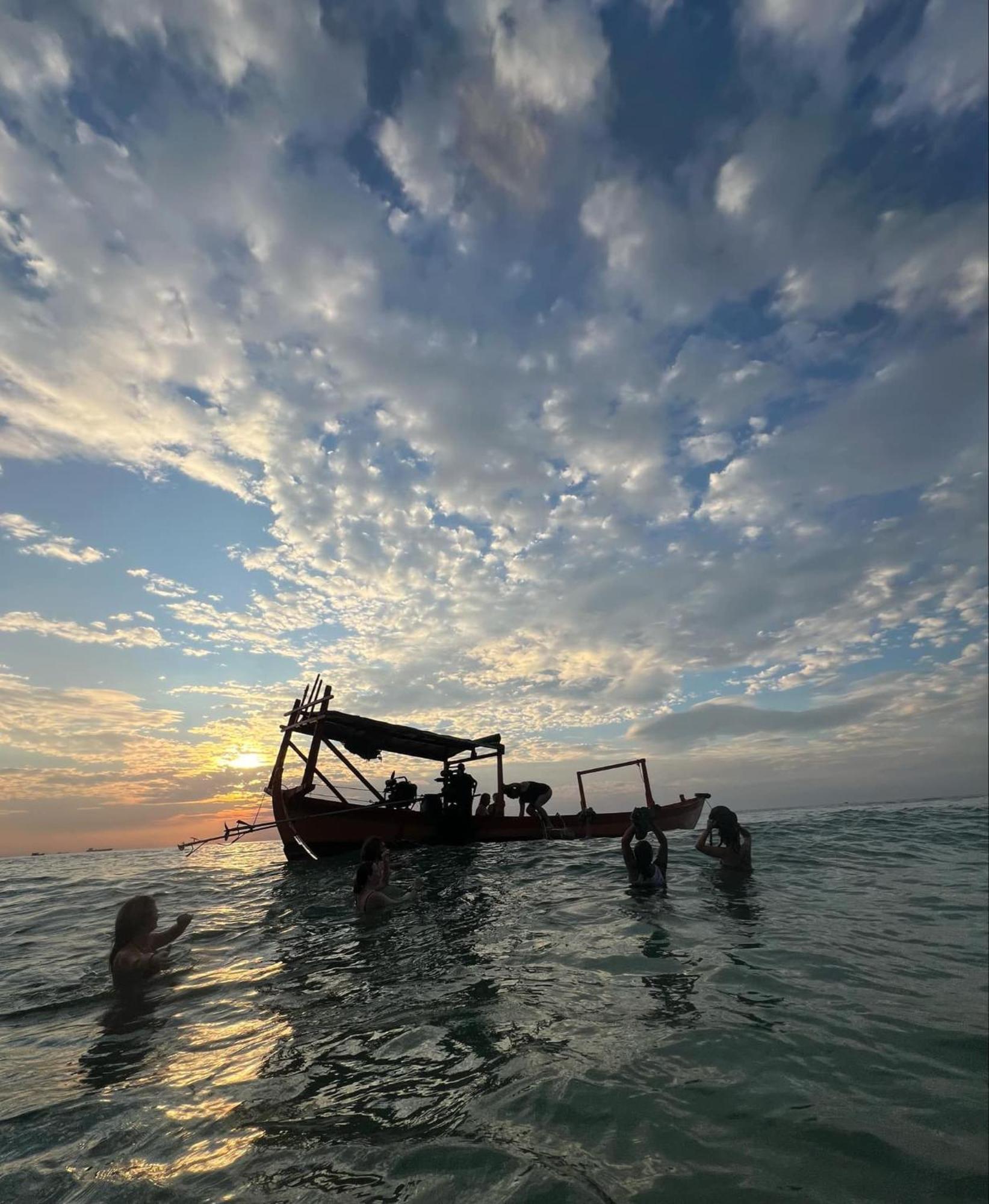 Easy Tiger - M'Pai Bay Beach, Koh Rong Sanloem Bagian luar foto