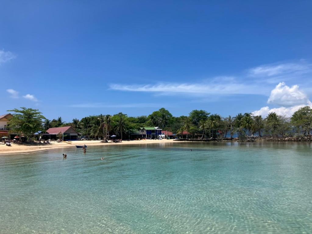 Easy Tiger - M'Pai Bay Beach, Koh Rong Sanloem Bagian luar foto