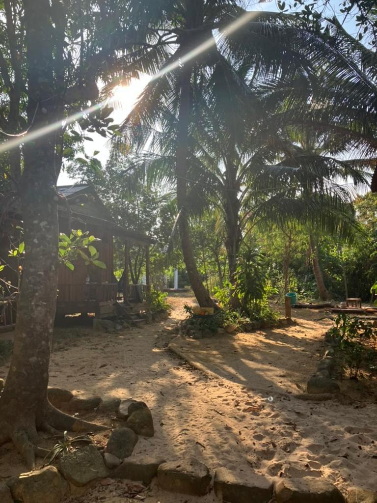 Easy Tiger - M'Pai Bay Beach, Koh Rong Sanloem Bagian luar foto